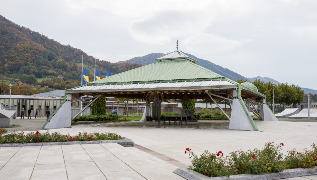 srebrenitsa, bosna turu stuttgart, almanya